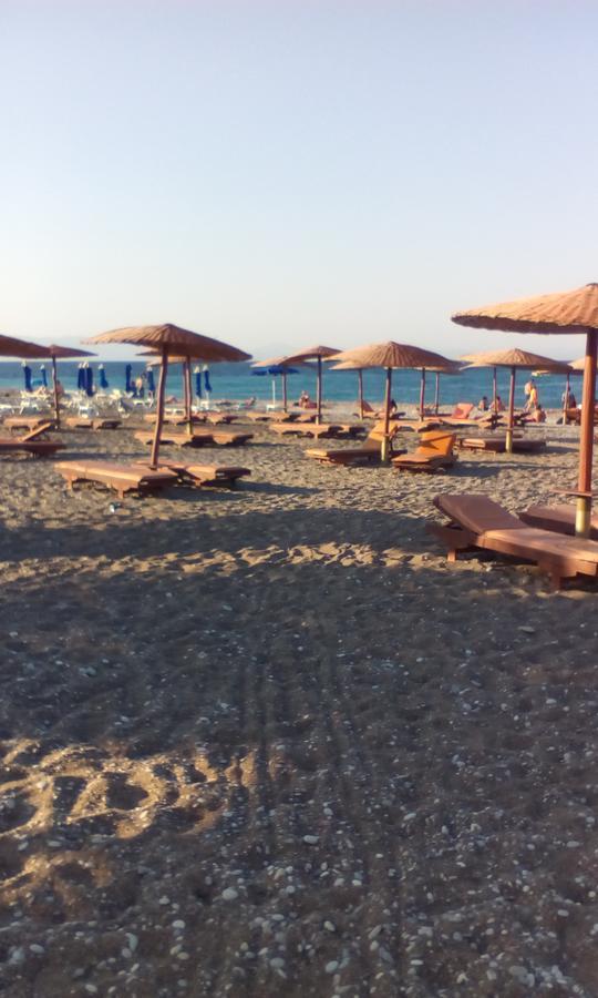 Ikaros Studios Faliraki Buitenkant foto